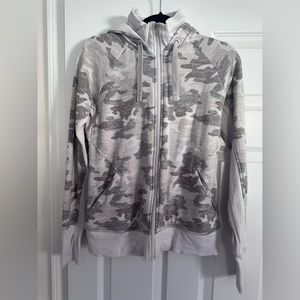 Athleta Triumph Hoodie size small